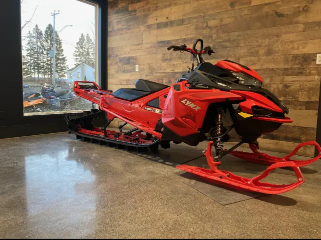 2022 Lynx Boondocker DS 4100