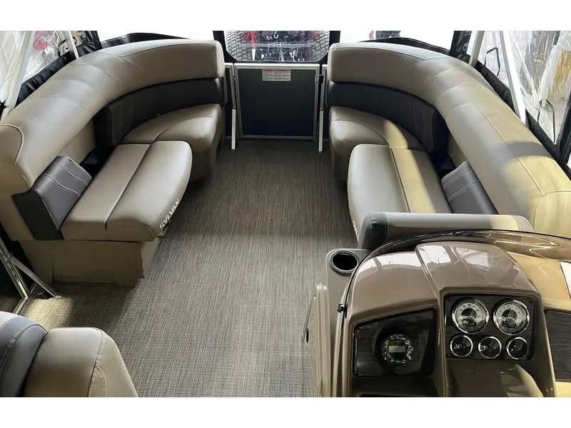 2024 Sylvan Mirage 818 Cruise