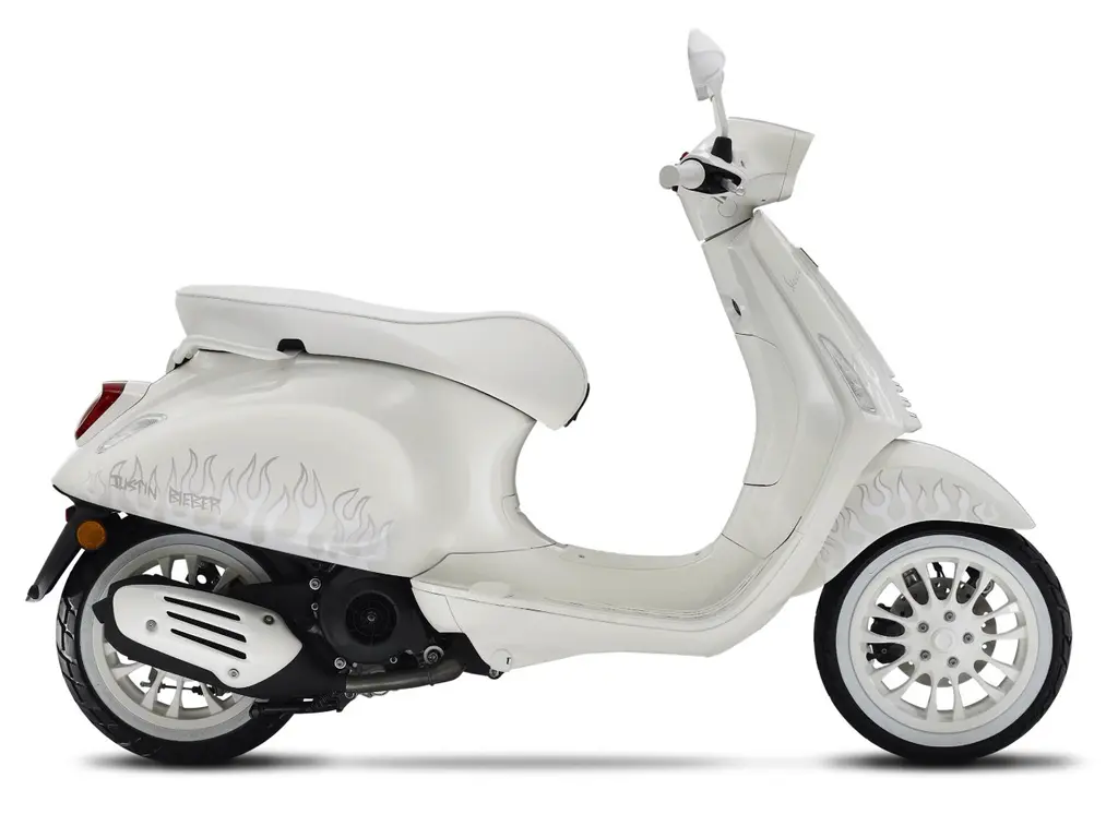 2023 Vespa Sprint 150 JUSTIN BIEBER X - BIANCO JUSTIN BIEBER X