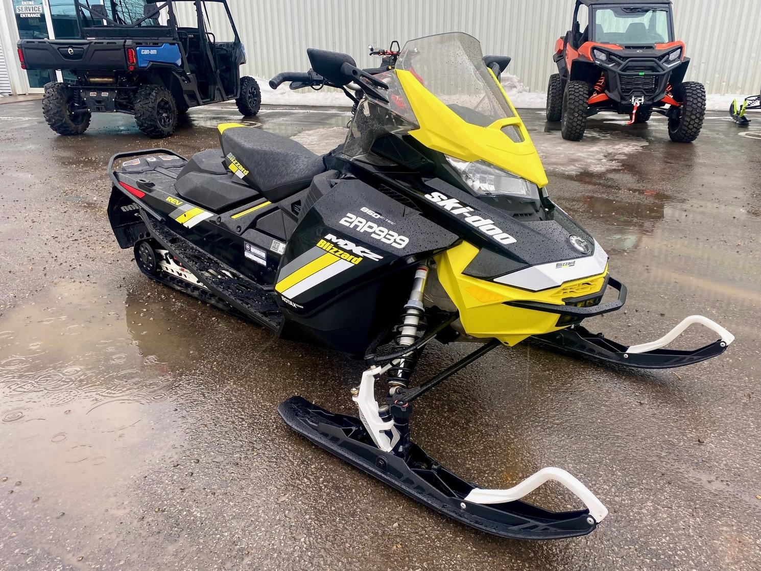 Used 2018 Ski-Doo MXZ BLIZZARD 850 E-TEC ICE RIPPER XT 1.25 E.S. in ...