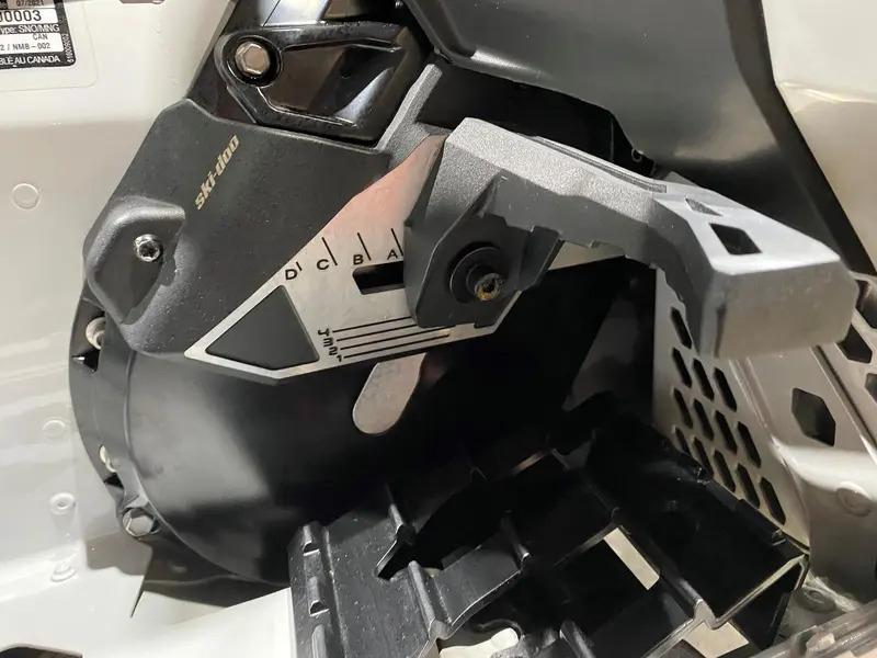 2022 Ski-Doo MXZ 850 X
