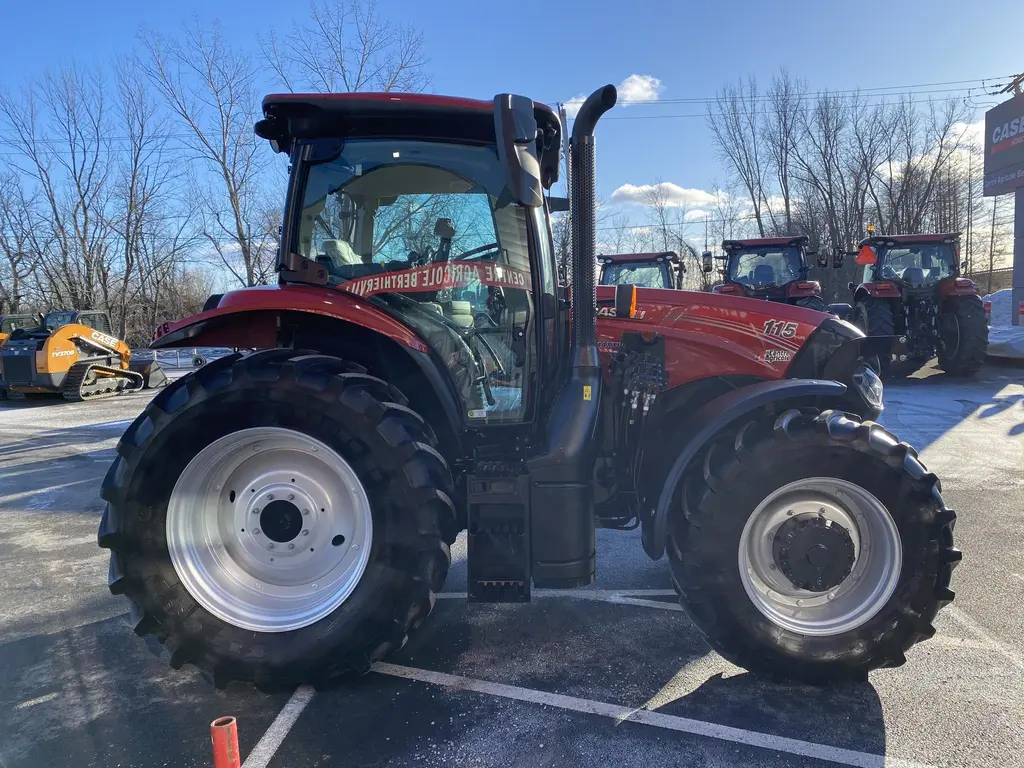 Case IH Maxxum 115 A8 2022
