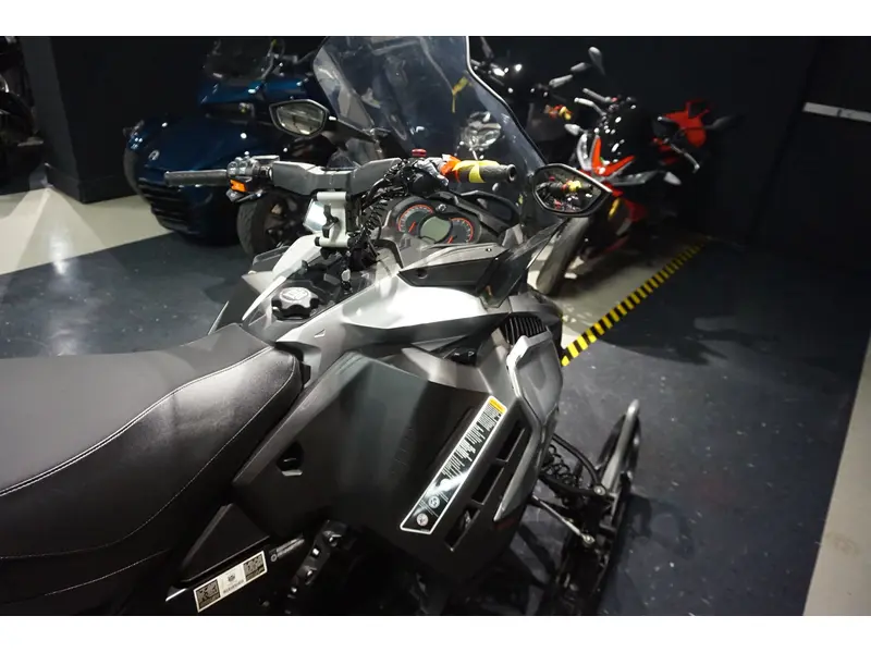 2019 Ski-Doo Grand touring ltd 900 Turbo