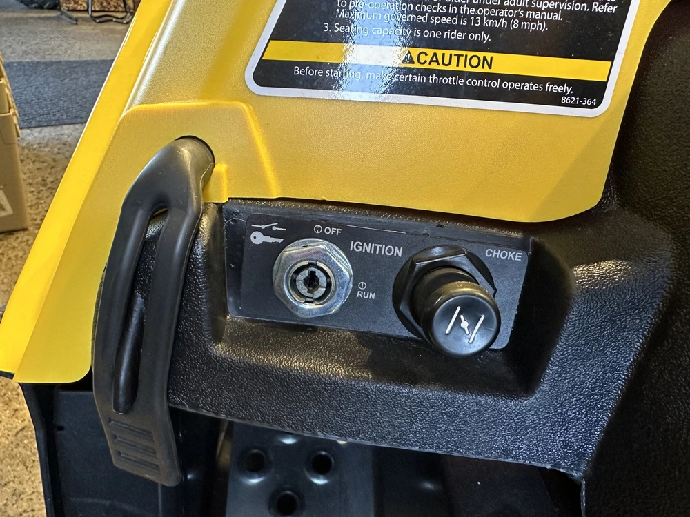 2024 Ski-doo Mxz 200 alt