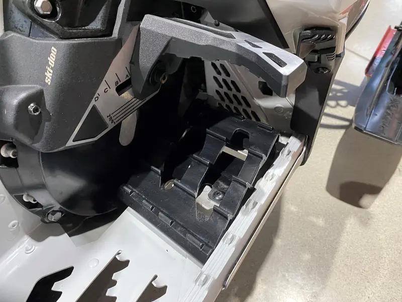 2022 Ski-Doo MXZ 850 X