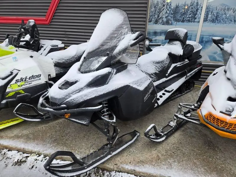 2018 Ski-Doo EXPÉDITION SE 900 ACE