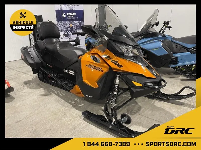 2017 Ski-Doo Grand Touring SE 1200 4-TEC