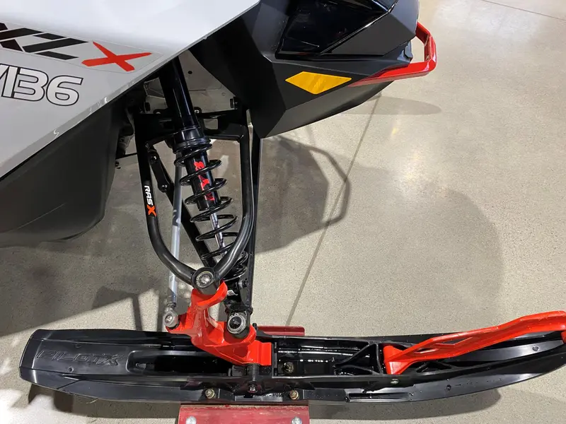 2022 Ski-Doo MXZ 850 X