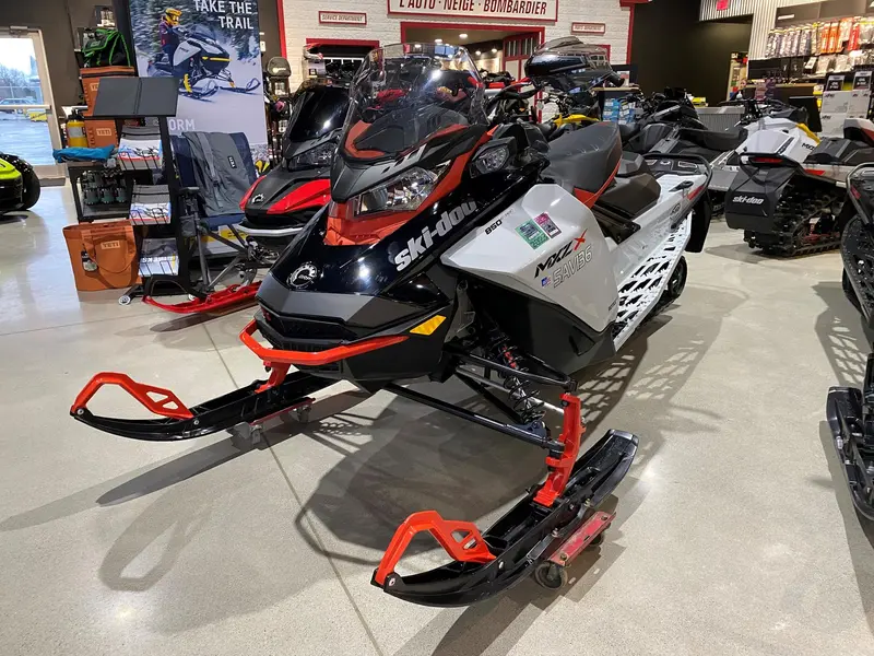 2022 Ski-Doo MXZ 850 X