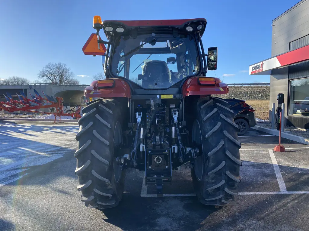 Case IH Maxxum 115 A8 2022