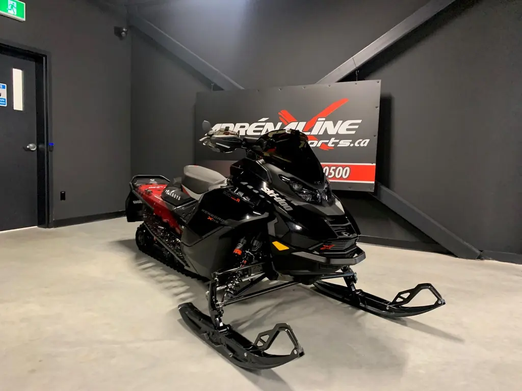 Ski-Doo RENEGADE X-RS 900 TURBO R 2024