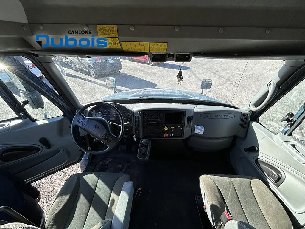 International 4400 LP 2005
