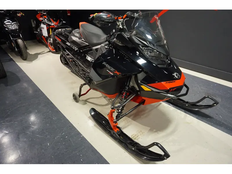 2020 Ski-Doo mxz x 850