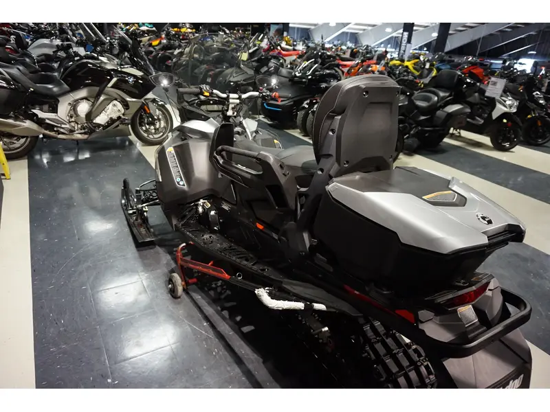 2021 Ski-Doo Grand touring ltd 900