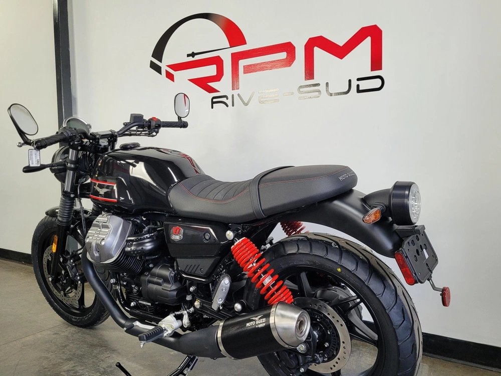 Moto Guzzi V7 Stone Special Edition *2.99% / 48 Mois💳 2023 alt