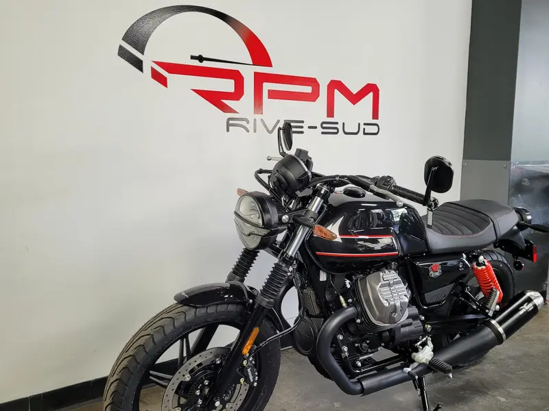 2023 Moto Guzzi V7 STONE SPECIAL EDITION *4.99% SUR 48 MOIS