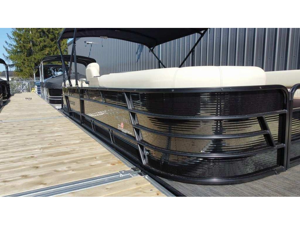 2023 Godfrey Marine Sweetwater 2286 Midship Table alt