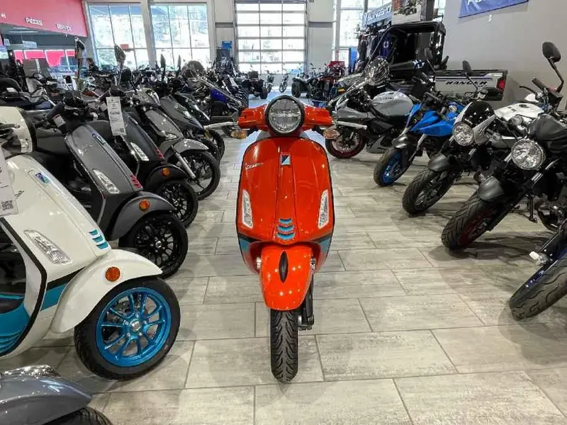 2023 Vespa Primavera 50 SE Color Vibe thumbnail 5