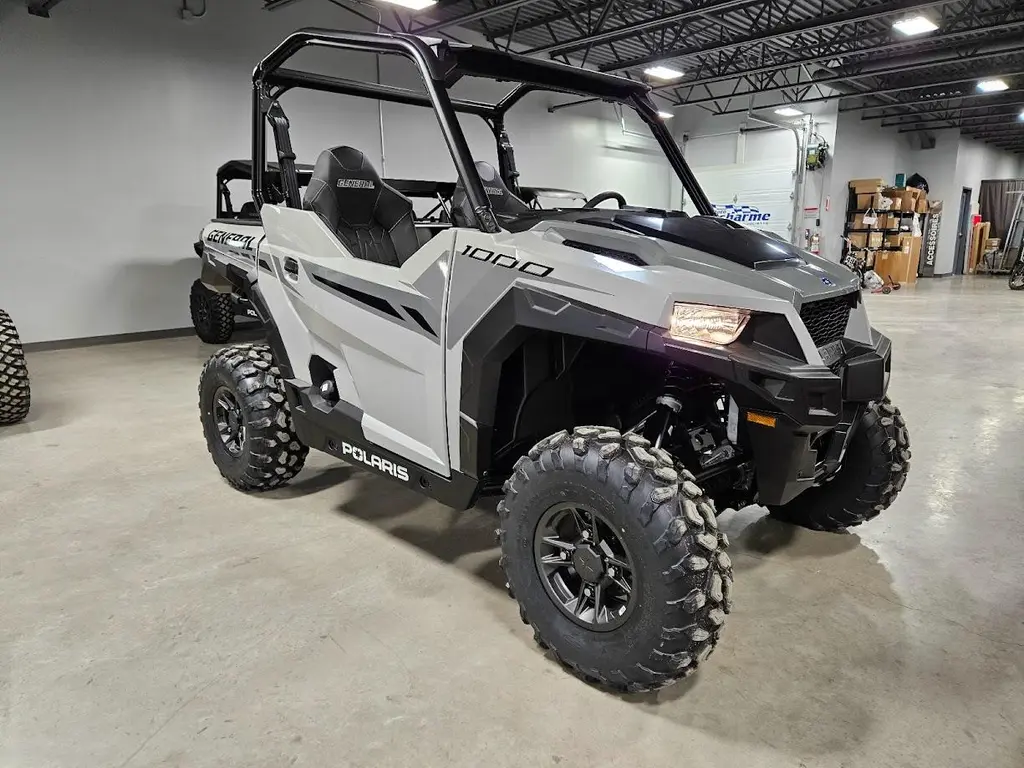 Polaris GENERAL 1000 SPORT 2024