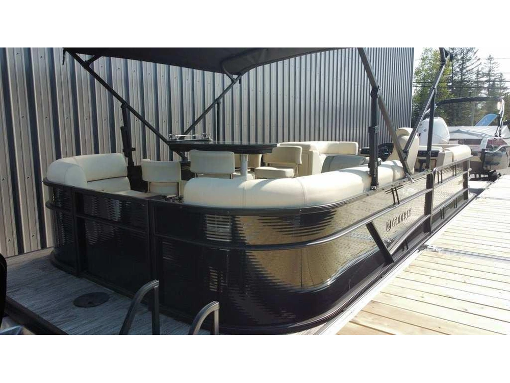 2023 Godfrey Marine Sweetwater 2286 Midship Table alt