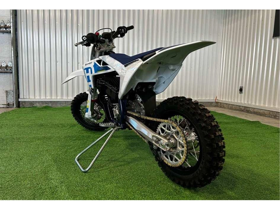 2024 Husqvarna Ee 3 alt