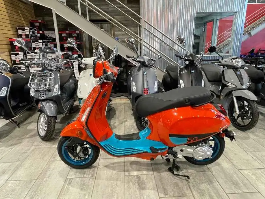 New 2023 Vespa Primavera 50 SE Color Vibe in Pro Performance