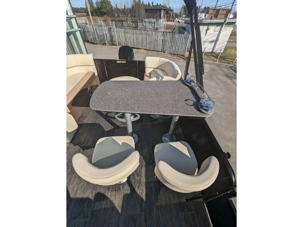 2023 Godfrey Marine Sweetwater 2286 Midship Table alt