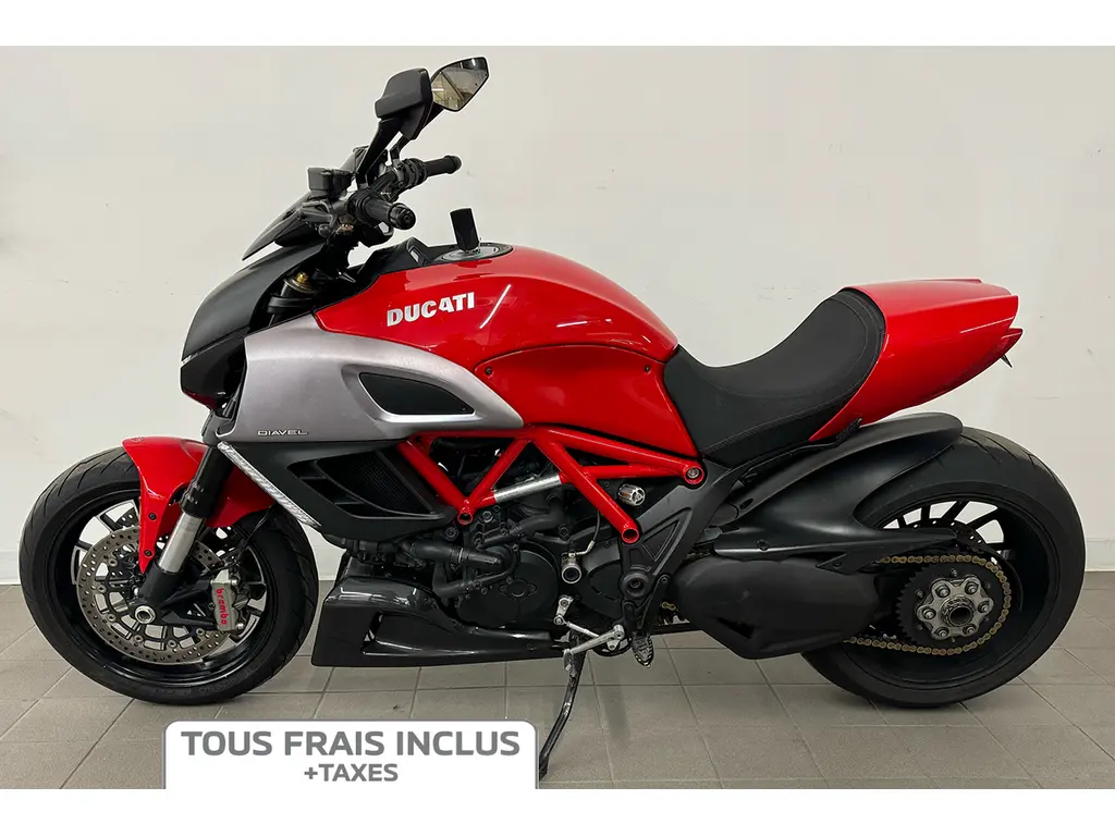 2012 Ducati Diavel 1200 - Frais inclus+Taxes