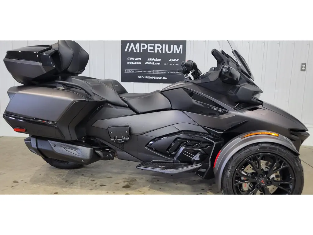 2022 Can-Am SPYDER RT LIMITED 1330 SE6