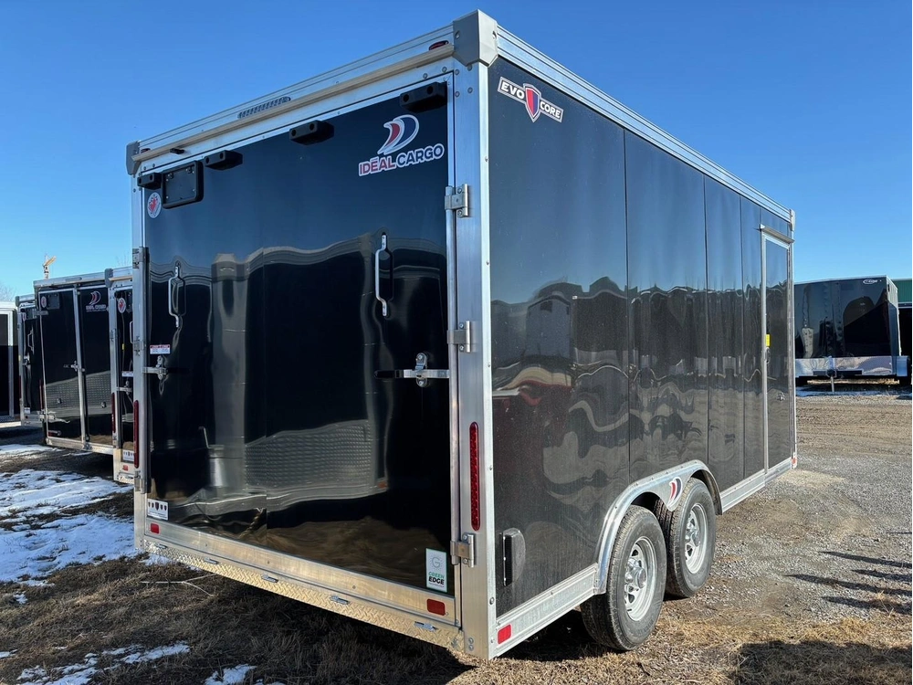 Idéal Cargo 8.5x16 Ta3 + Hauteur Additionnelle De 6'' + Sport Zone Rampe Noire 2024 alt