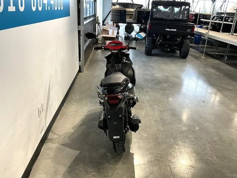 2023 Scootterre Rebel 50