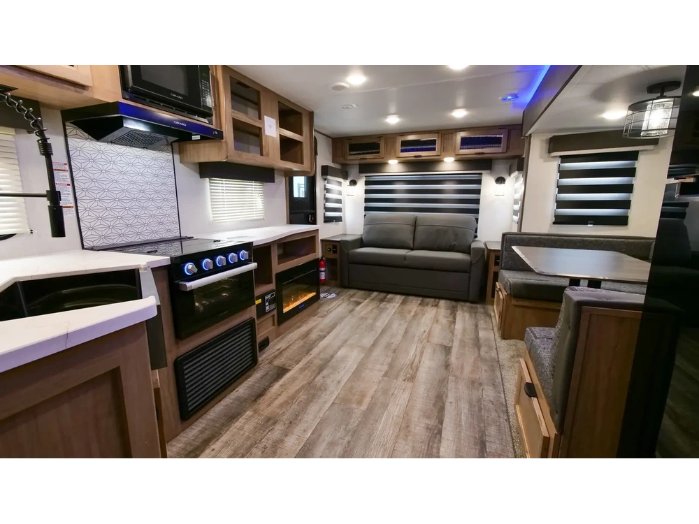 Alpha Wolf 2500rl 2024 alt