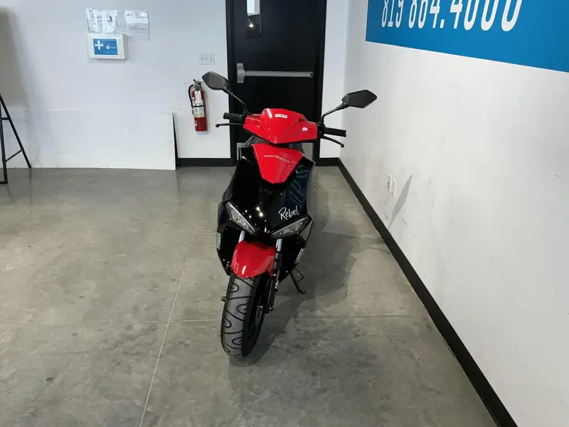 2023 Scootterre Rebel 50