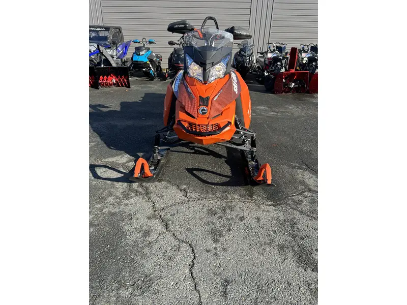 2015 Ski-Doo SUMMIT