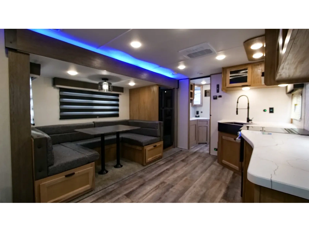 Alpha Wolf 2500rl 2024 alt