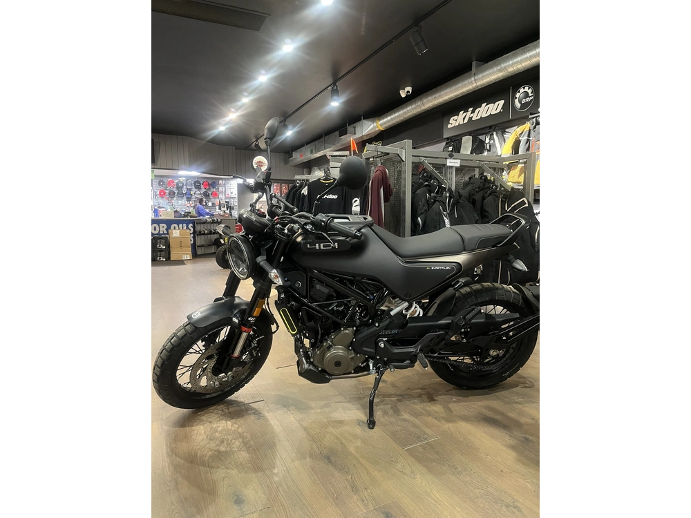 2023 Husqvarna Svartpilen 401