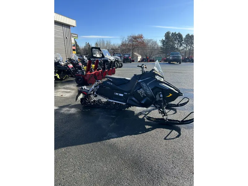 2016 Polaris SWITCHBACK 800 PRO X