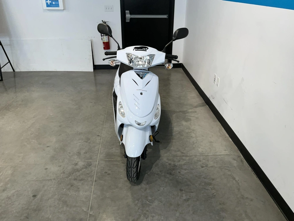 2023 Scootterre Bistro 426$ De Réduction, Offre Du Directeur alt