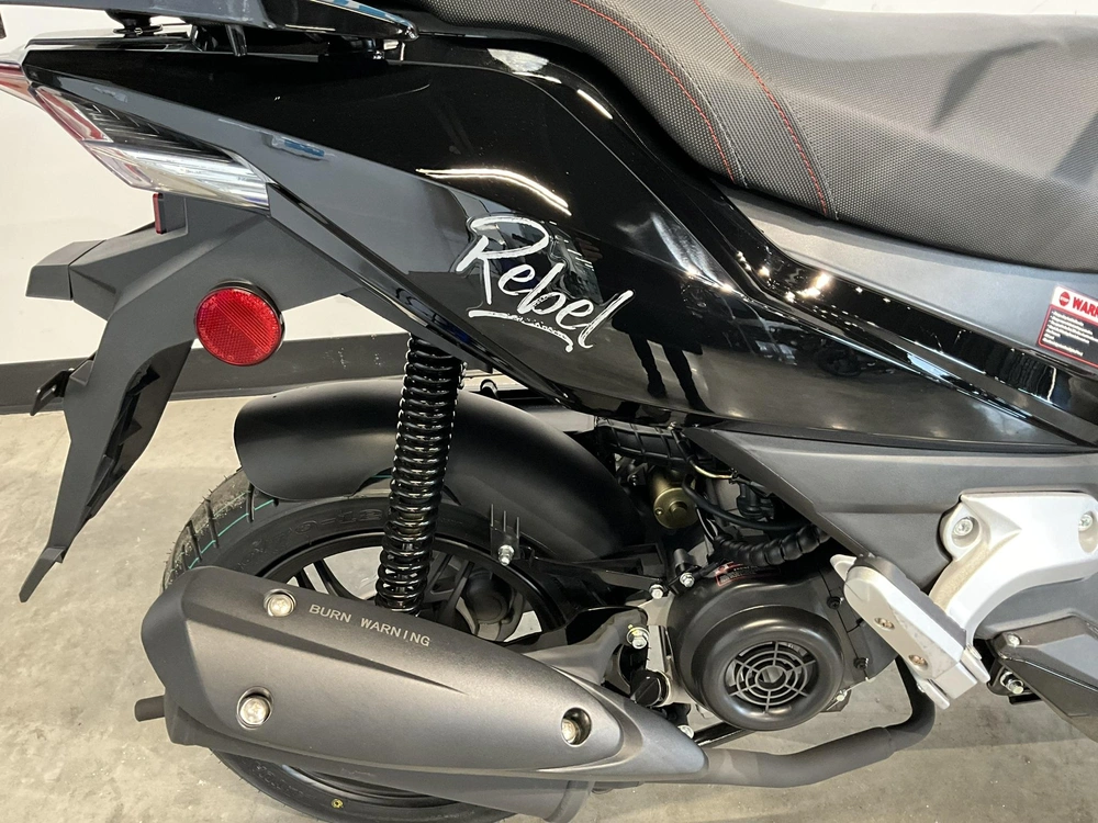 2023 Scootterre Rebel 50 alt