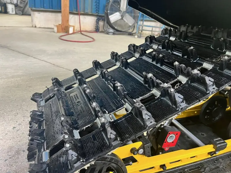 2024 Ski-Doo MXZ Blizzard 850 Etec