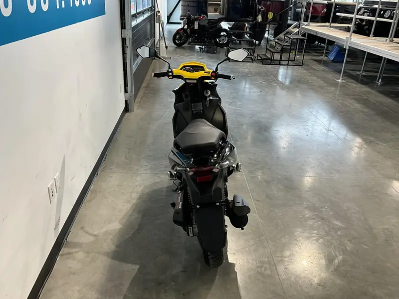 2023 Scootterre Rebel 50
