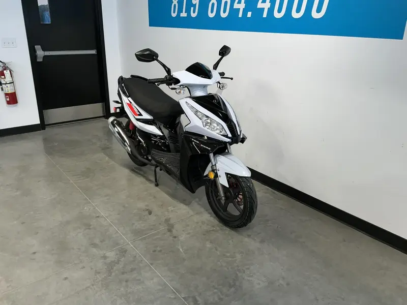 2023 Scootterre Voyageur Urbain 50