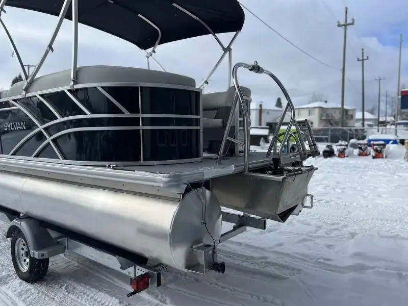 2024 Sylvan MIRAGE 820 LZ W/CH ROOM