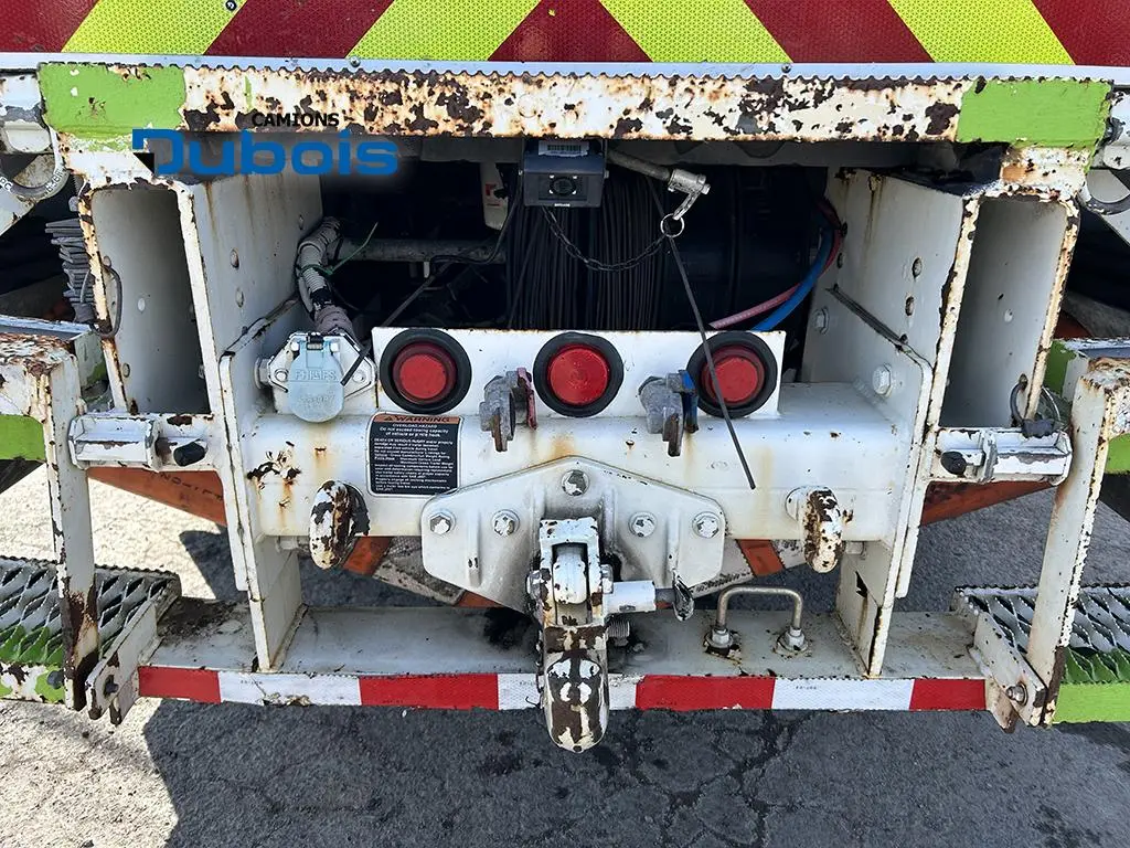 International 7400 2011