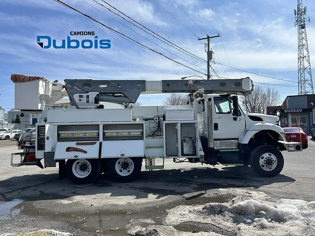 International 7400 2011