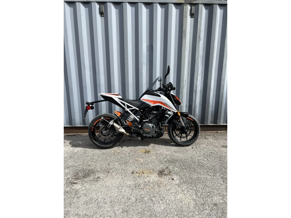 Ktm Duke 390 2021 alt