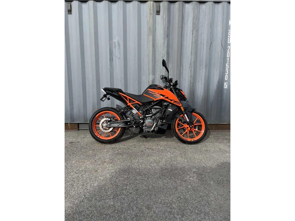 Ktm Duke 200 Abs 2020 alt
