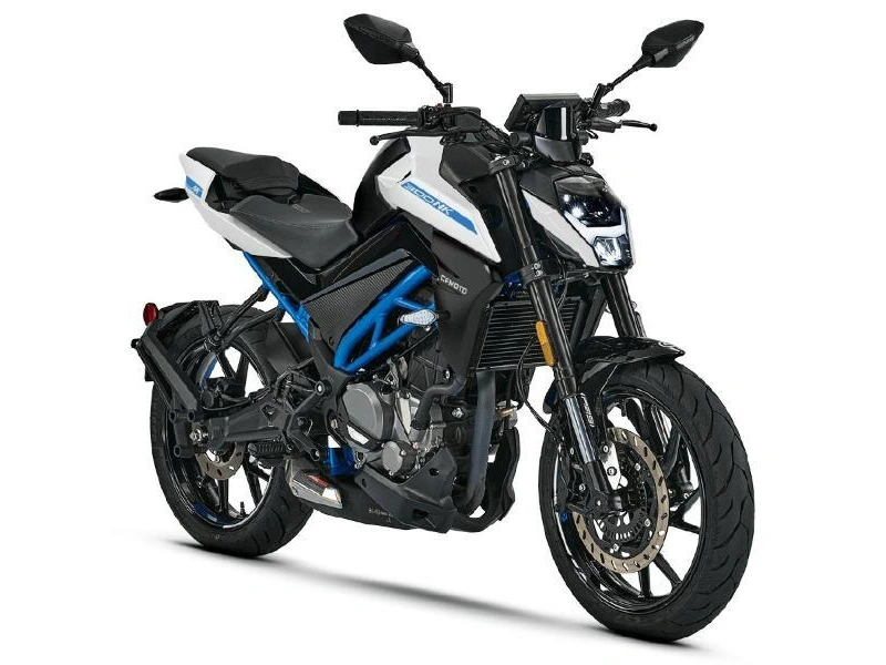 2024 Cfmoto 300nk alt