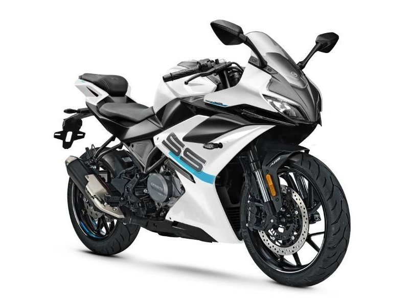 Cfmoto 300ss 2024 alt