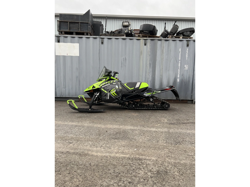 Arctic Cat Riot 8000 146 Atac Es 2024 alt